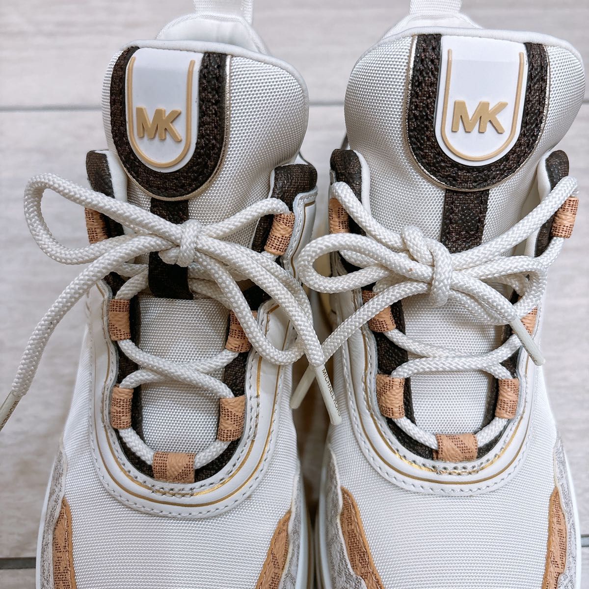 MICHEAL KORS マイケルコース 厚底 スニーカー 23cm|Yahoo MICHEAL KORS マイケルコース 厚底 スニーカー 23cm|Yahoo