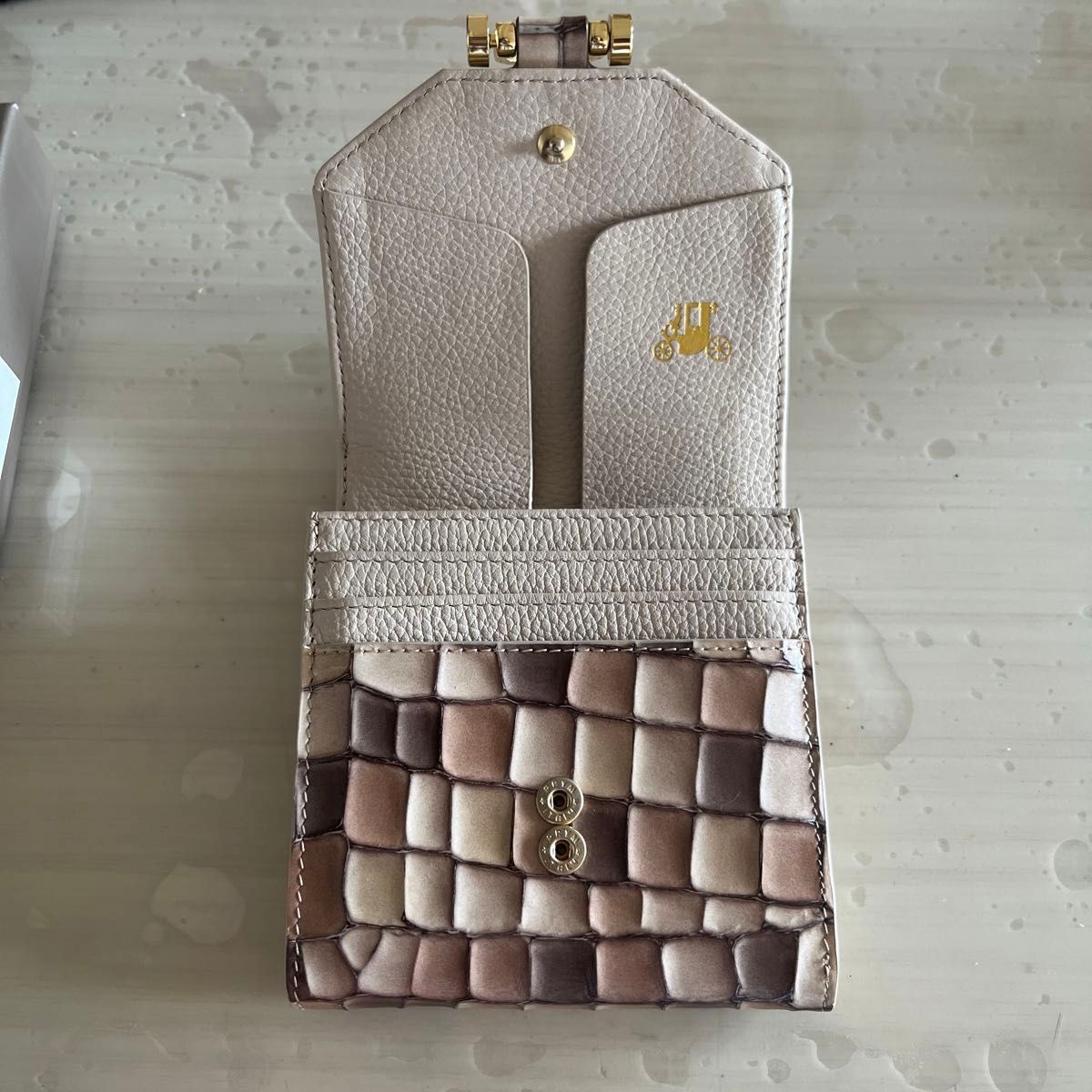 美品 アタオ ロトロ ヴィトロ カフェラテ 二つ折り財布|Yahoo 美品 アタオ ロトロ ヴィトロ カフェラテ 二つ折り財布|Yahoo