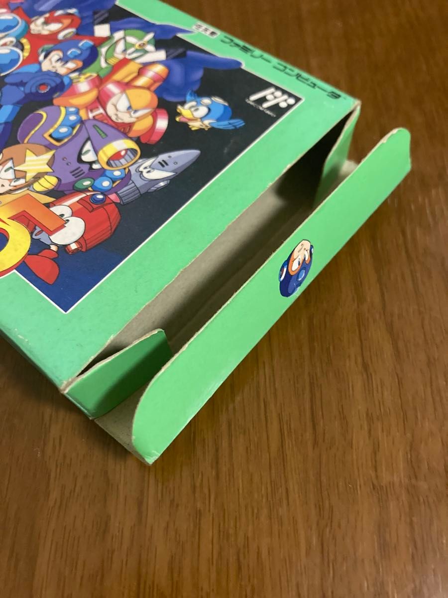 ロックマン5 箱 説明書付き ファミコン|Yahoo!フリマ(旧PayPay ロックマン5 箱 説明書付き ファミコン|Yahoo!フリマ(旧PayPay