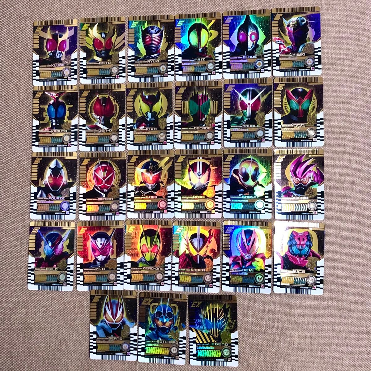 仮面ライダーガッチャード ライドケミートレカ EX02 MR 27種 仮面ライダーガッチャード ライドケミートレカ EX02 MR 27種