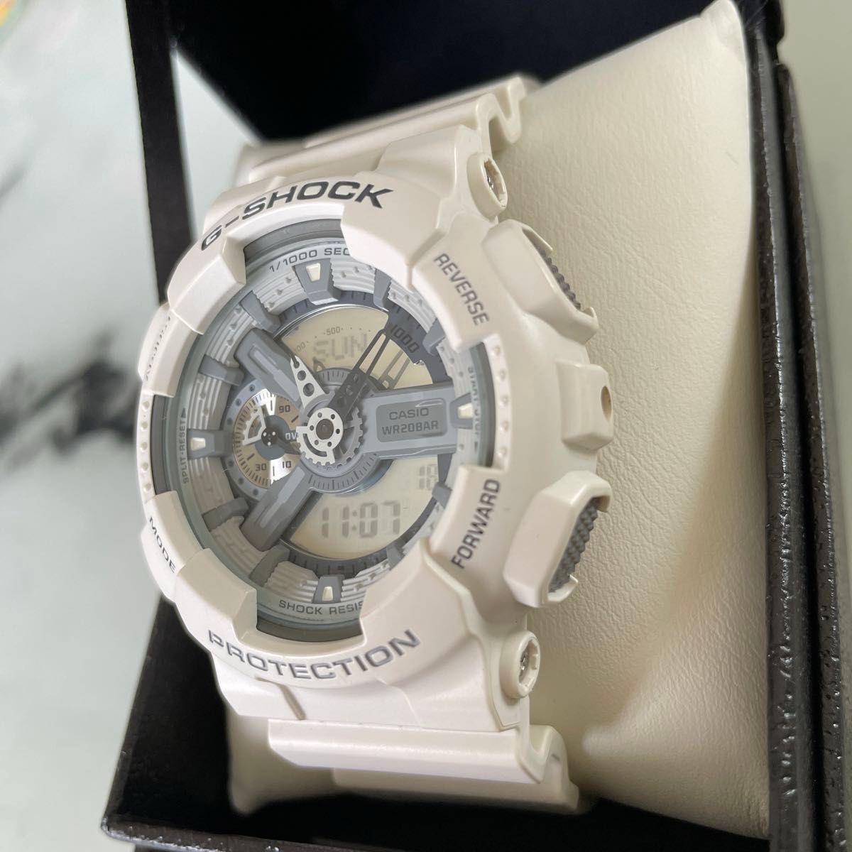 お値下げしました 極美品 電池交換済み G-SHOCK CASIO GA-110 お値下げしました 極美品 電池交換済み G-SHOCK CASIO GA-110