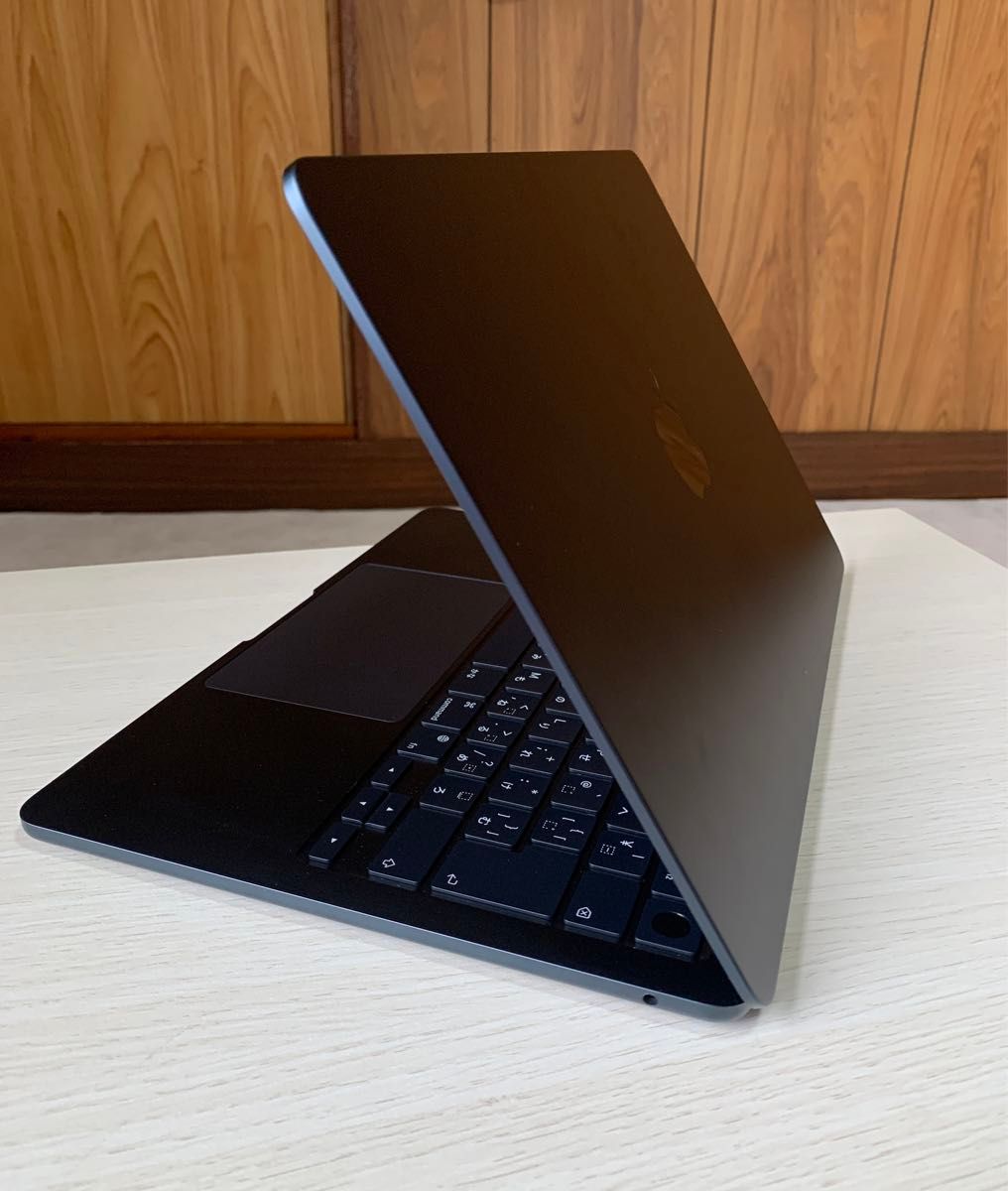 Apple MacBook Air 13 6インチ Apple M2 チップ 8GBメモリ 256GB Apple MacBook Air 13 6インチ Apple M2 チップ 8GBメモリ 256GB