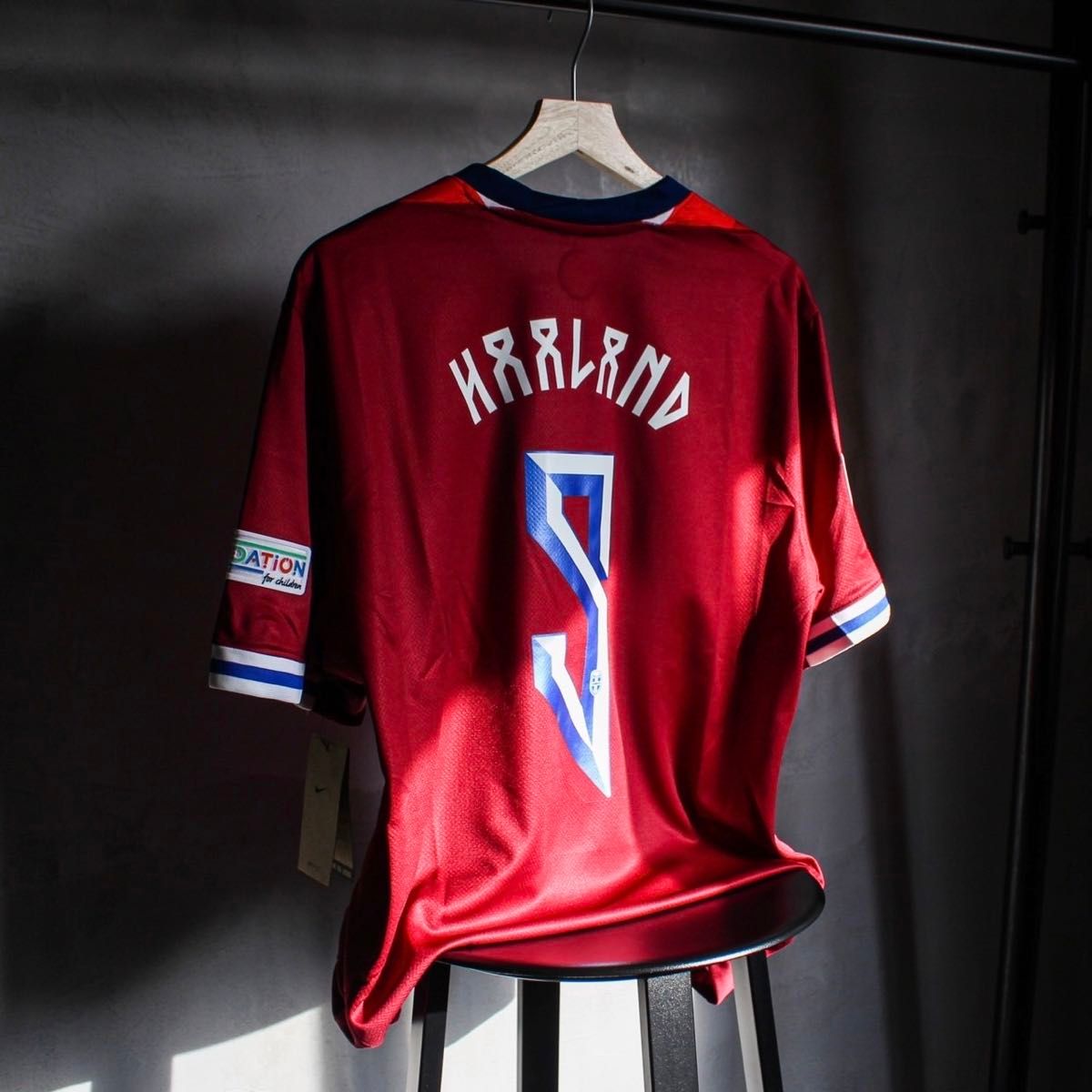 ナイキ ノルウェー代表 24-25 ユニフォーム ホーム ハーランド ナイキ ノルウェー代表 24-25 ユニフォーム ホーム ハーランド