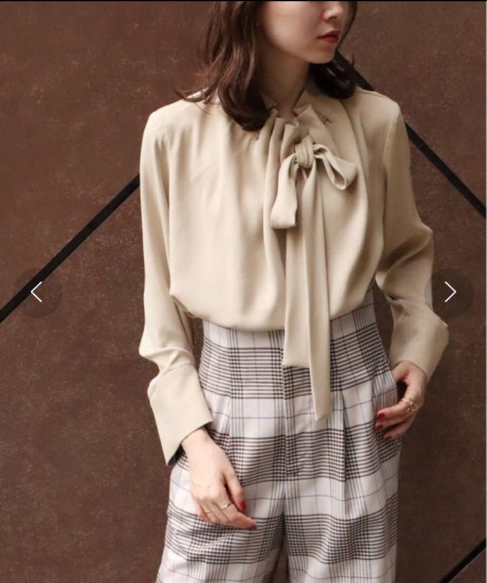 美品】NOBLE ギャザーボウタイブラウス サックスブルー NOBLE