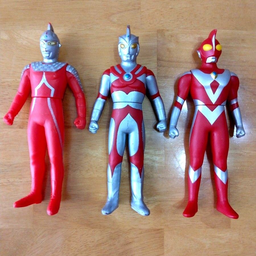 ウルトラマン ソフビ 昭和レトロ 3体①|Yahoo!フリマ(旧PayPay ウルトラマン ソフビ 昭和レトロ 3体①|Yahoo!フリマ(旧PayPay