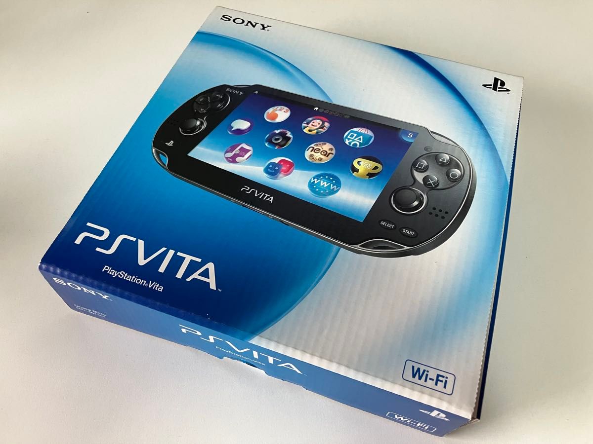 PlayStation Vita Wi-Fiモデル 32GBメモリーカード ポーチ付き PlayStation Vita Wi-Fiモデル 32GBメモリーカード ポーチ付き