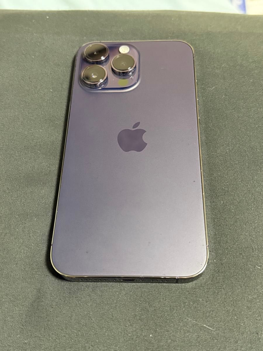 美品 iPhone14 Pro Max 128GB ディープパープル IOS16 6 おまけ 美品 iPhone14 Pro Max 128GB ディープパープル IOS16 6 おまけ