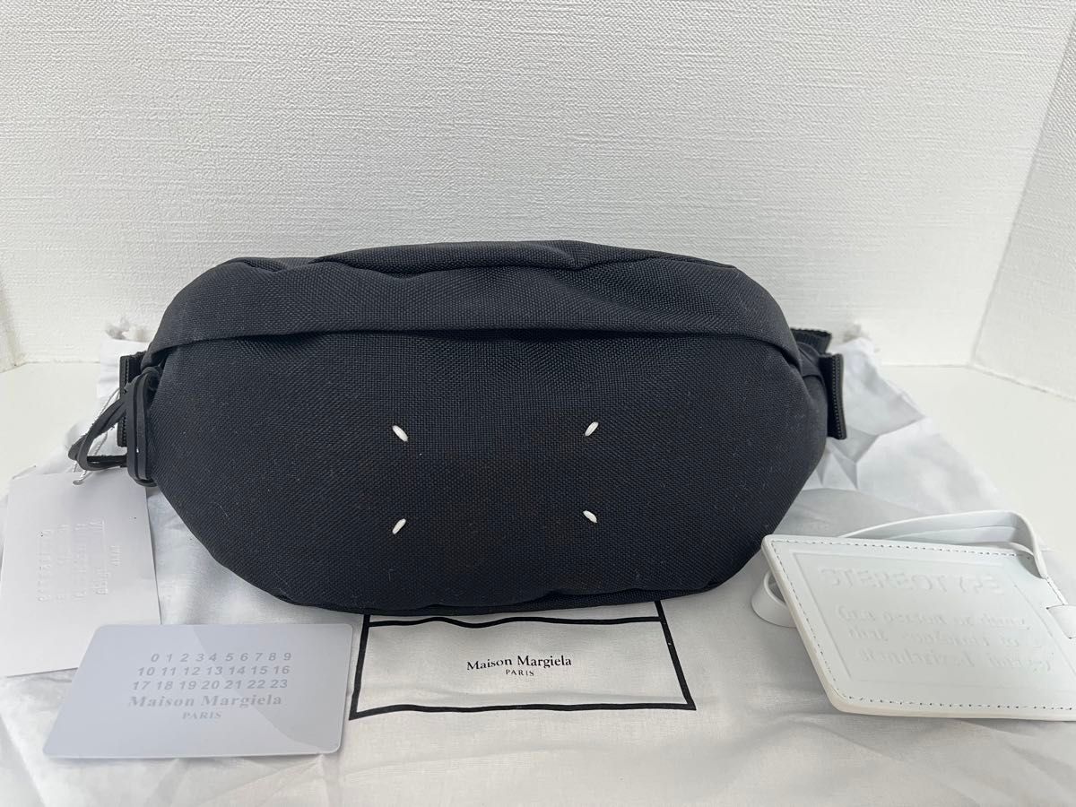 MAISON MARGIELA メゾンマルジェラ クロスボディバッグ ポーチ MAISON MARGIELA メゾンマルジェラ クロスボディバッグ ポーチ