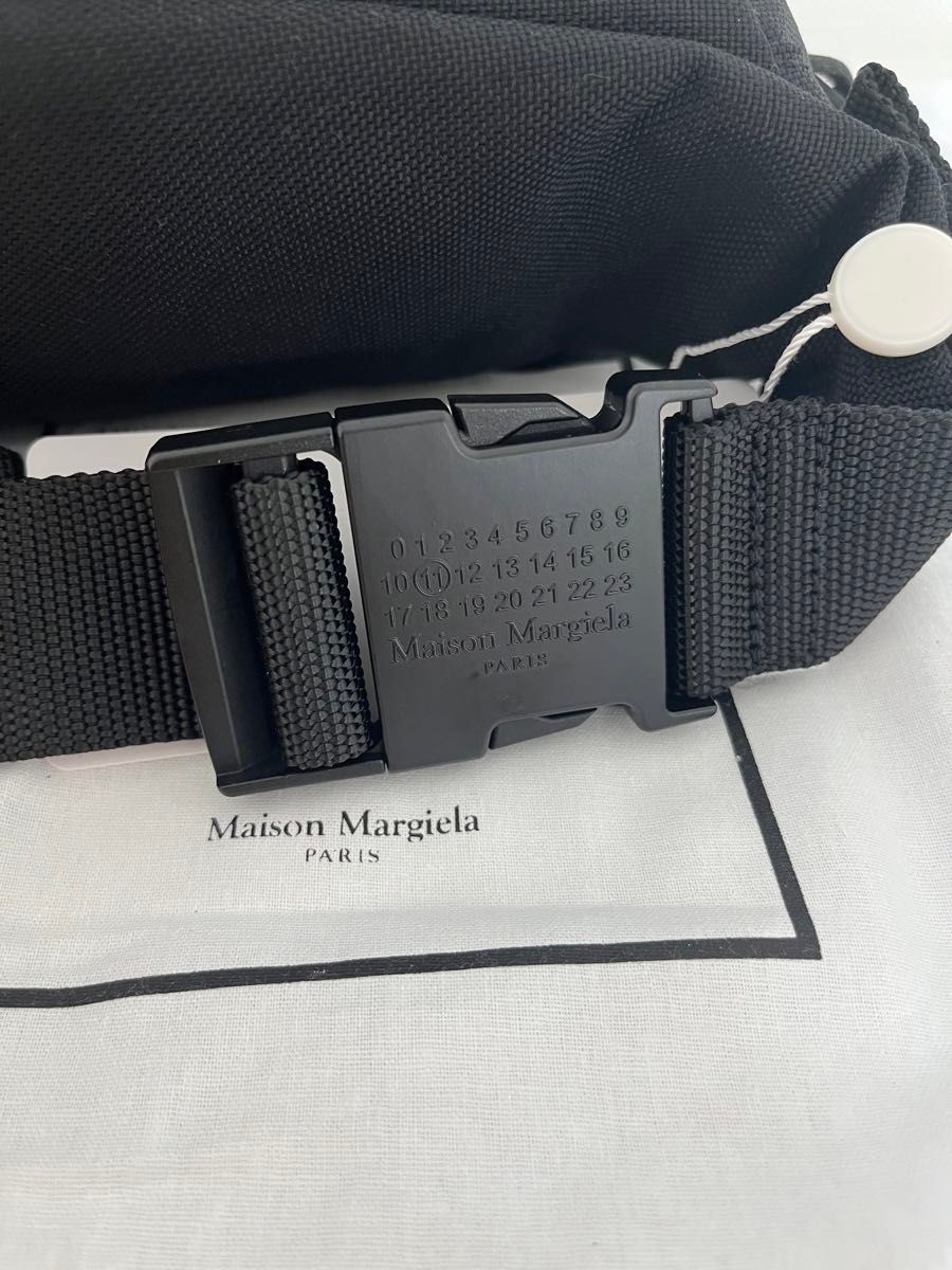MAISON MARGIELA メゾンマルジェラ クロスボディバッグ ポーチ MAISON MARGIELA メゾンマルジェラ クロスボディバッグ ポーチ