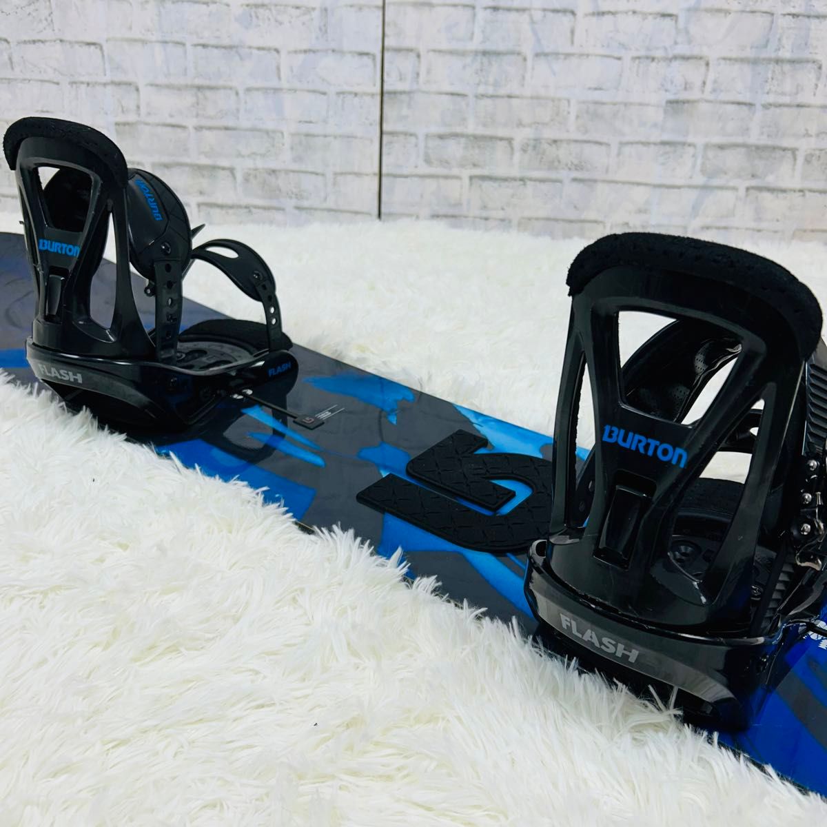 良品】 バートン CLASH 155cm メンズ スノーボード 2点 バインL 良品】 バートン CLASH 155cm メンズ スノーボード 2点 バインL