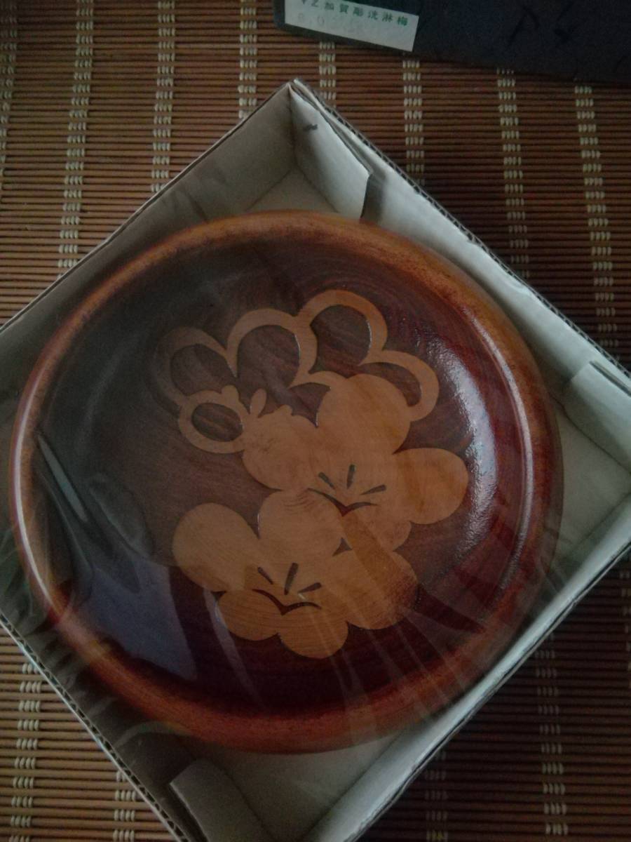 ヤフオク 新品 加賀彫光琳梅 菓子器とお茶請け 加賀の ヤフオク 新品 加賀彫光琳梅 菓子器とお茶請け 加賀の