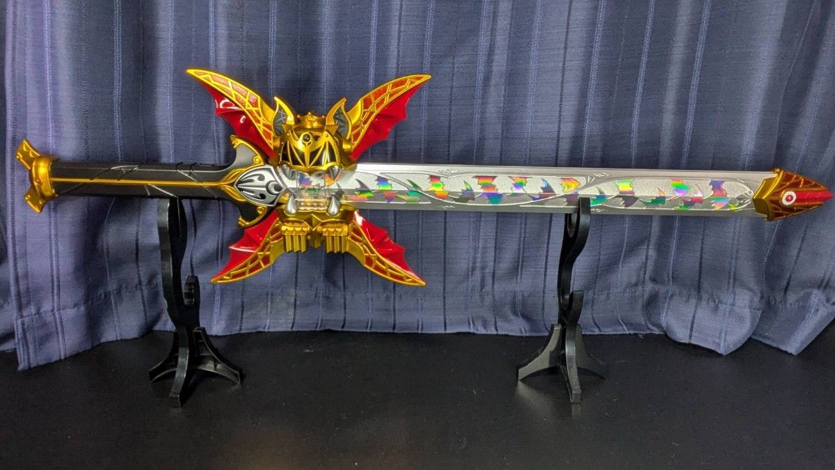 仮面ライダーキバ CSG ザンバットソード 劇中プロップ風 重塗装 仮面ライダーキバ CSG ザンバットソード 劇中プロップ風 重塗装