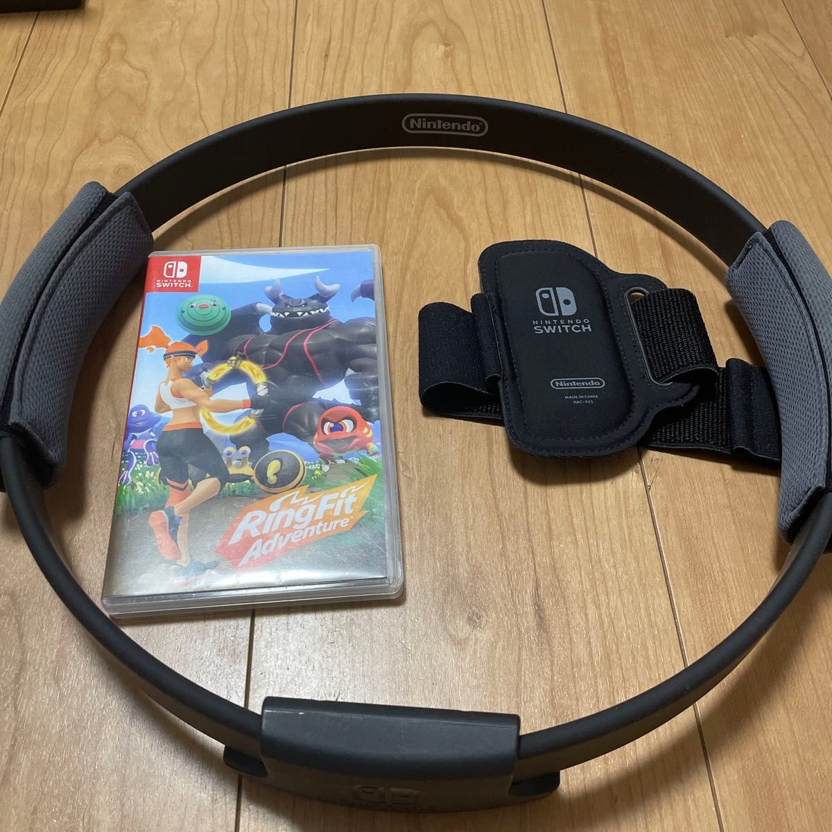 0608311・8293【箱無し】新型Nintendo Switchとリングフィット 0608311・8293【箱無し】新型Nintendo Switchとリングフィット