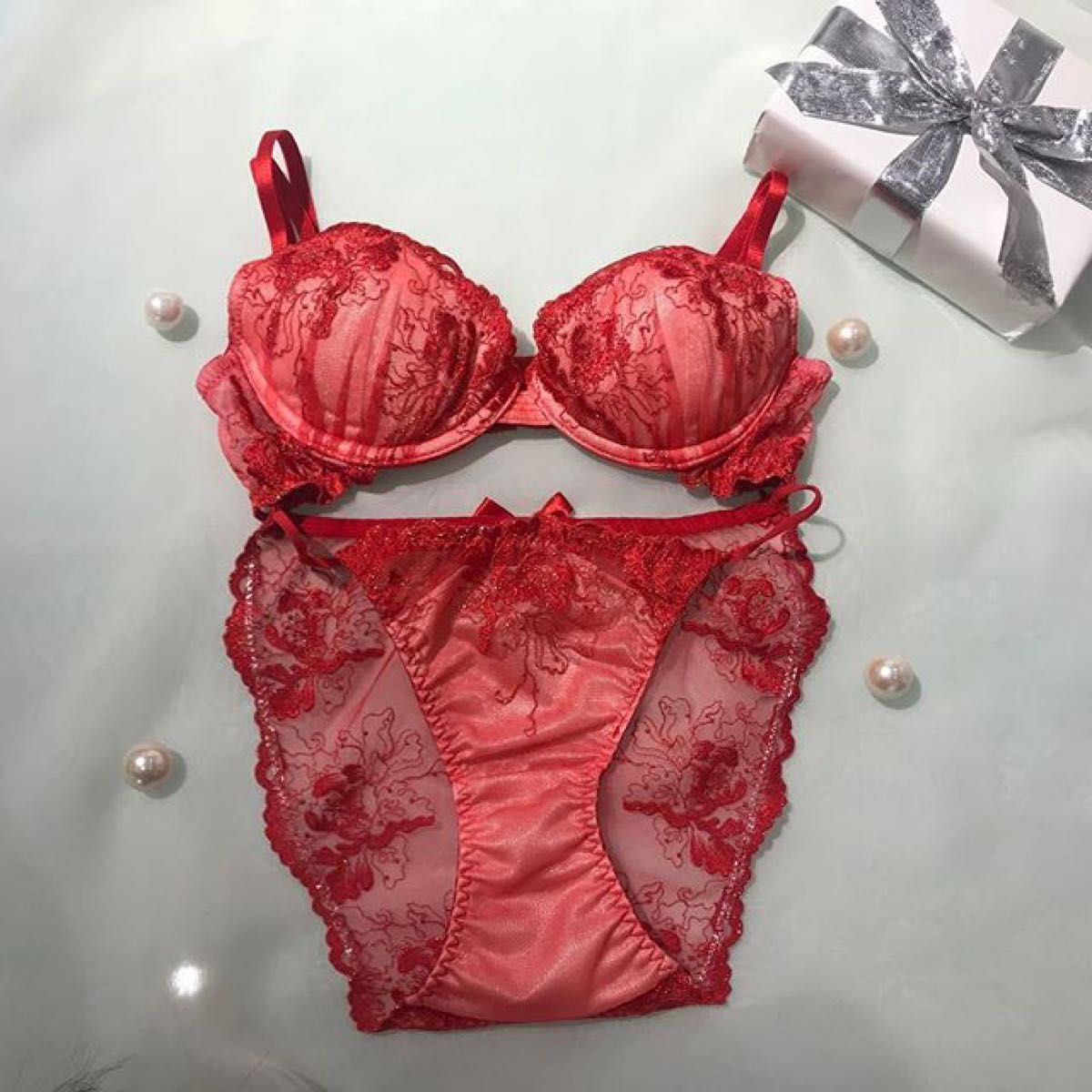RAVIJOUR スモーキーフラワービューティーリフト ブラ ショーツ RAVIJOUR スモーキーフラワービューティーリフト ブラ ショーツ