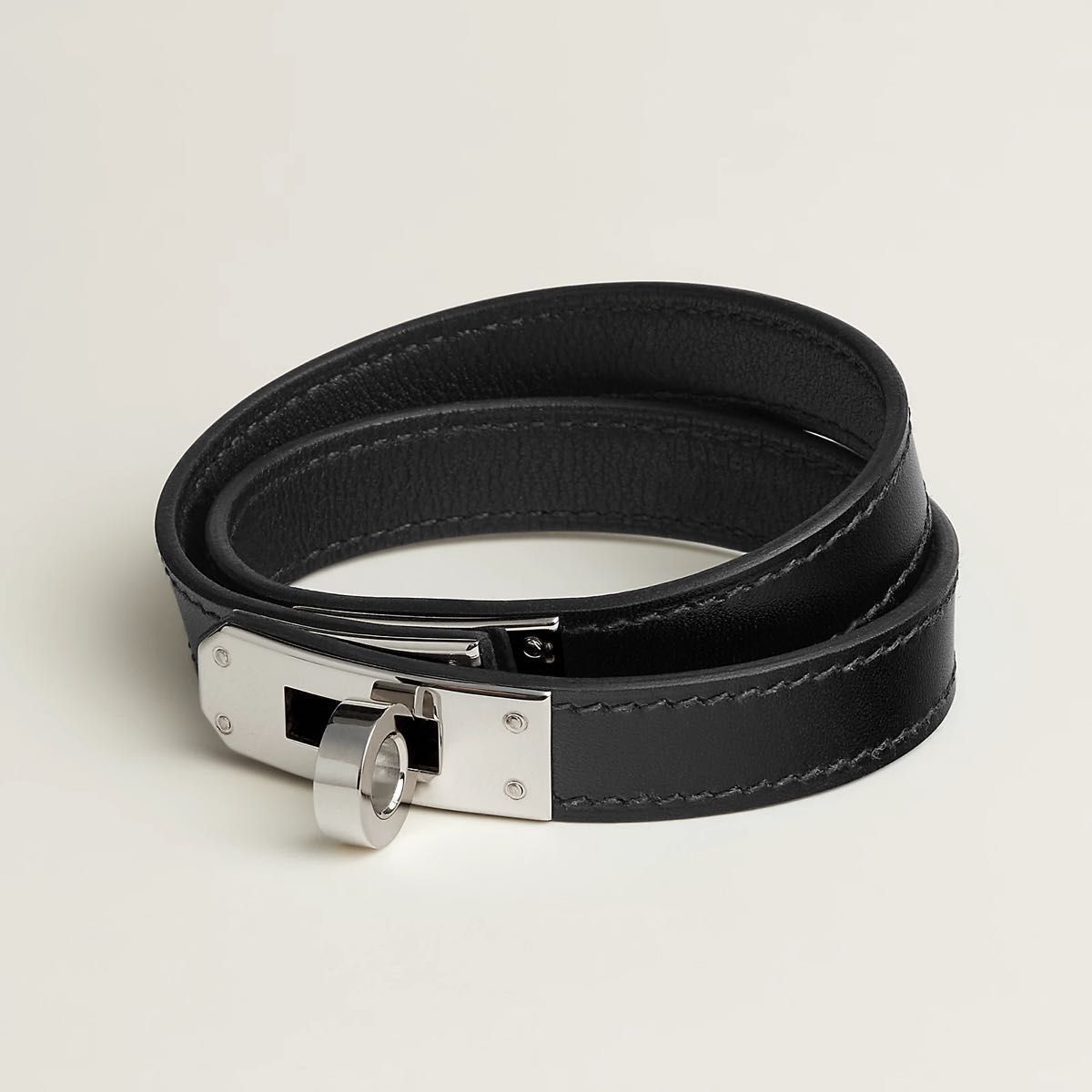 HERMES】エルメス ケリー ドゥブルトゥール ブレスレットレザー HERMES】エルメス ケリー ドゥブルトゥール ブレスレットレザー