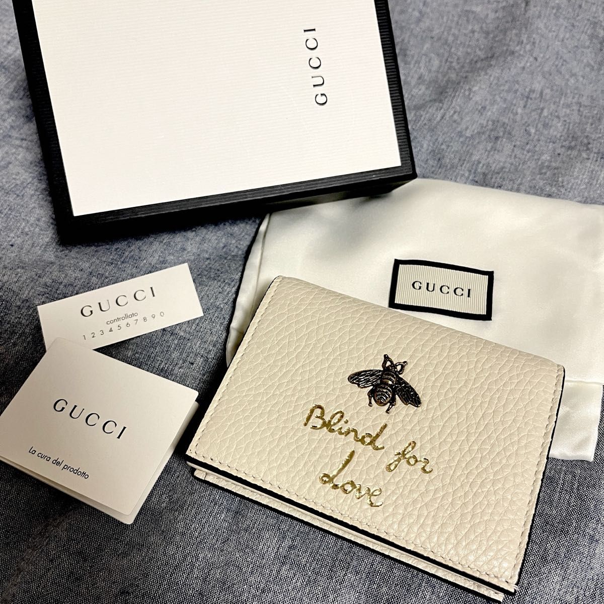 新品未使用GUCCI アニマリエ BEE Blind for love 二つ折り 新品未使用GUCCI アニマリエ BEE Blind for love 二つ折り