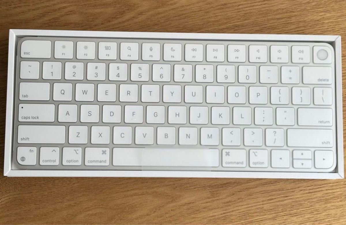 US配列】Apple Touch ID搭載Magic Keyboard (Appleシリコン搭載 US配列】Apple Touch ID搭載Magic Keyboard (Appleシリコン搭載