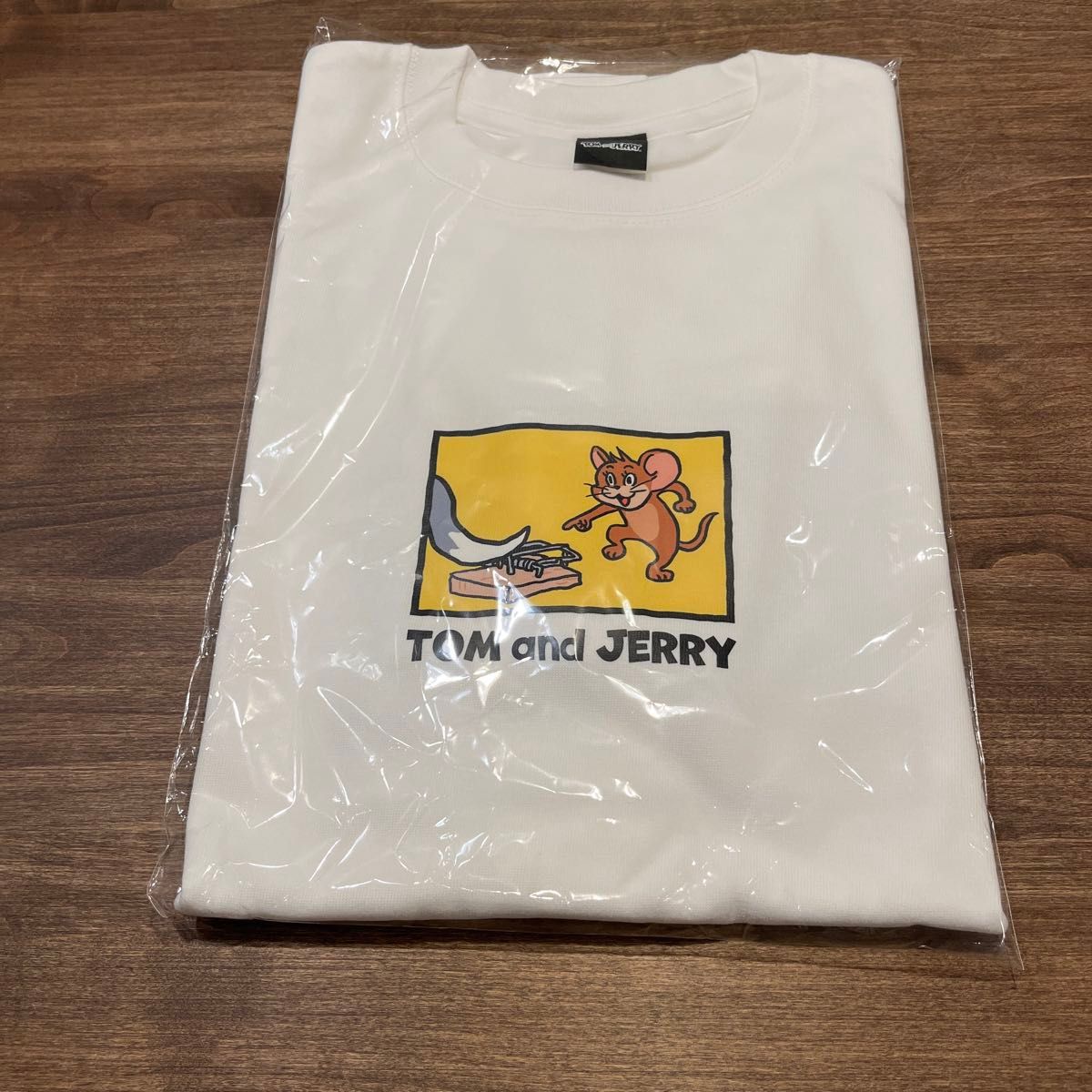 トムとジェリー 85周年記念展 くまみね Tシャツ フリーサイズ トムとジェリー 85周年記念展 くまみね Tシャツ フリーサイズ