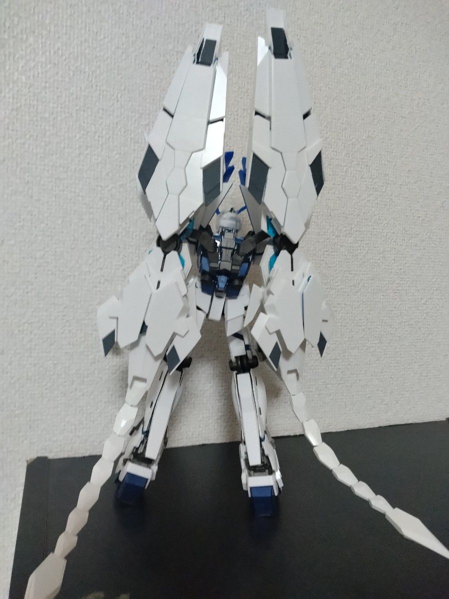 ジャンク】MG 1/100 ガンダムベース限定 ユニコーンガンダム ジャンク】MG 1/100 ガンダムベース限定 ユニコーンガンダム