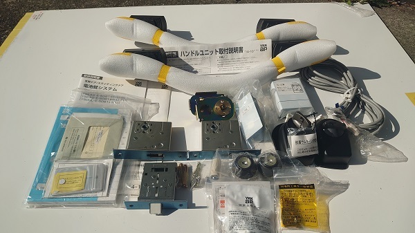 未使用◇YKKap◇玄関ドア 電池錠(サムターン式 未使用◇YKKap◇玄関ドア 電池錠(サムターン式