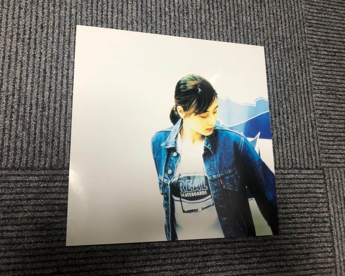 ZARD (坂井泉水) ジャケットスリック 4種セット ポスター 非売品 ZARD (坂井泉水) ジャケットスリック 4種セット ポスター 非売品