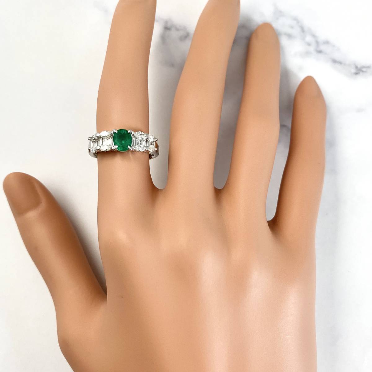 Pt900 emerald emerald ring E0.562 D0.60 [BMI6364]