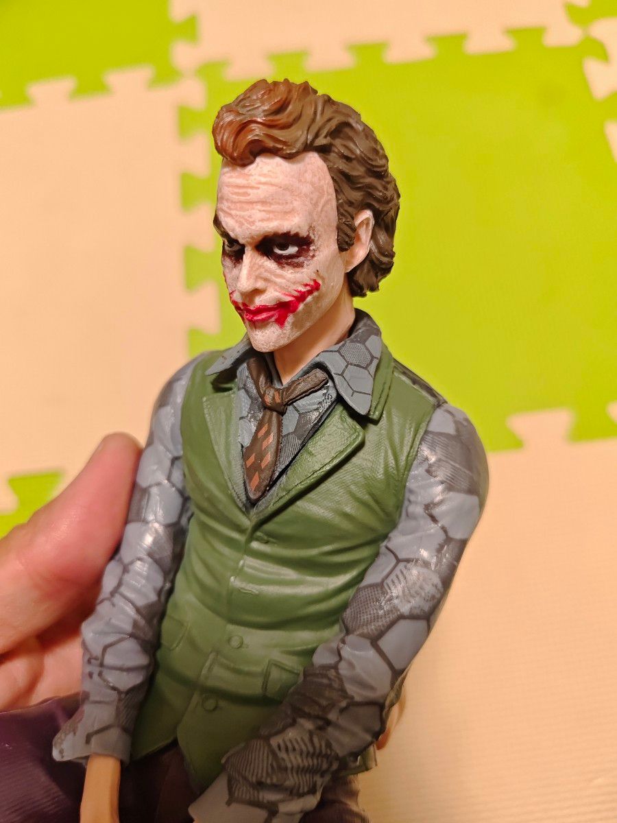 ジョーカー ヒース・レジャー DC バットマンダークナイト 車装飾 ジョーカー ヒース・レジャー DC バットマンダークナイト 車装飾