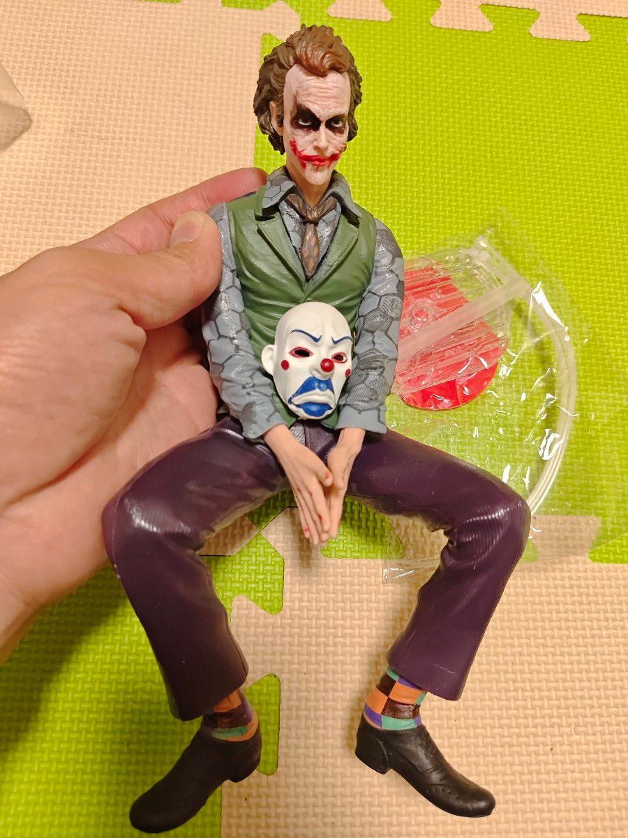 ジョーカー ヒース・レジャー DC バットマンダークナイト 車装飾 ジョーカー ヒース・レジャー DC バットマンダークナイト 車装飾