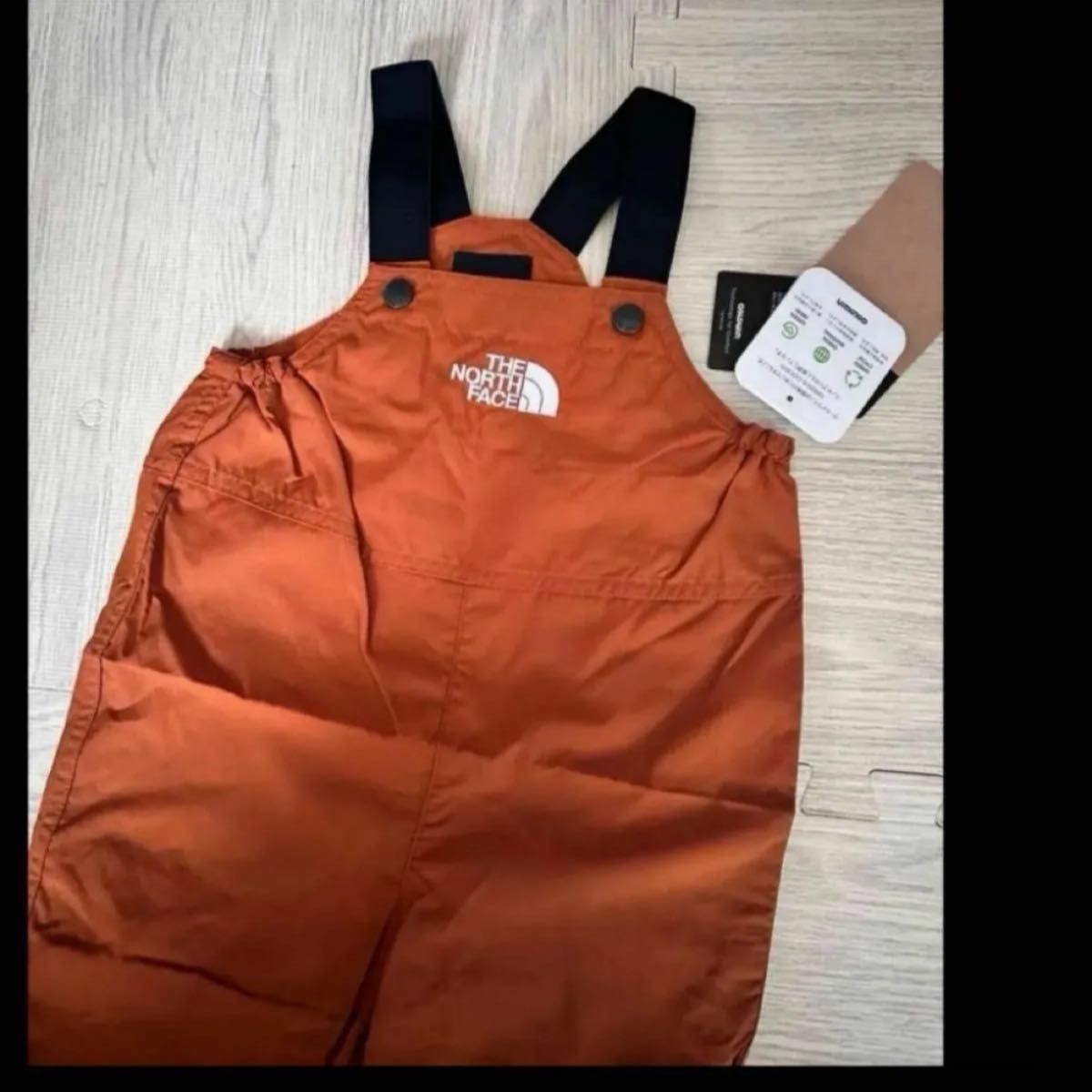 新品タグ付き THE NORTH FACE ザノースフェイス フィールドビブ 新品タグ付き THE NORTH FACE ザノースフェイス フィールドビブ