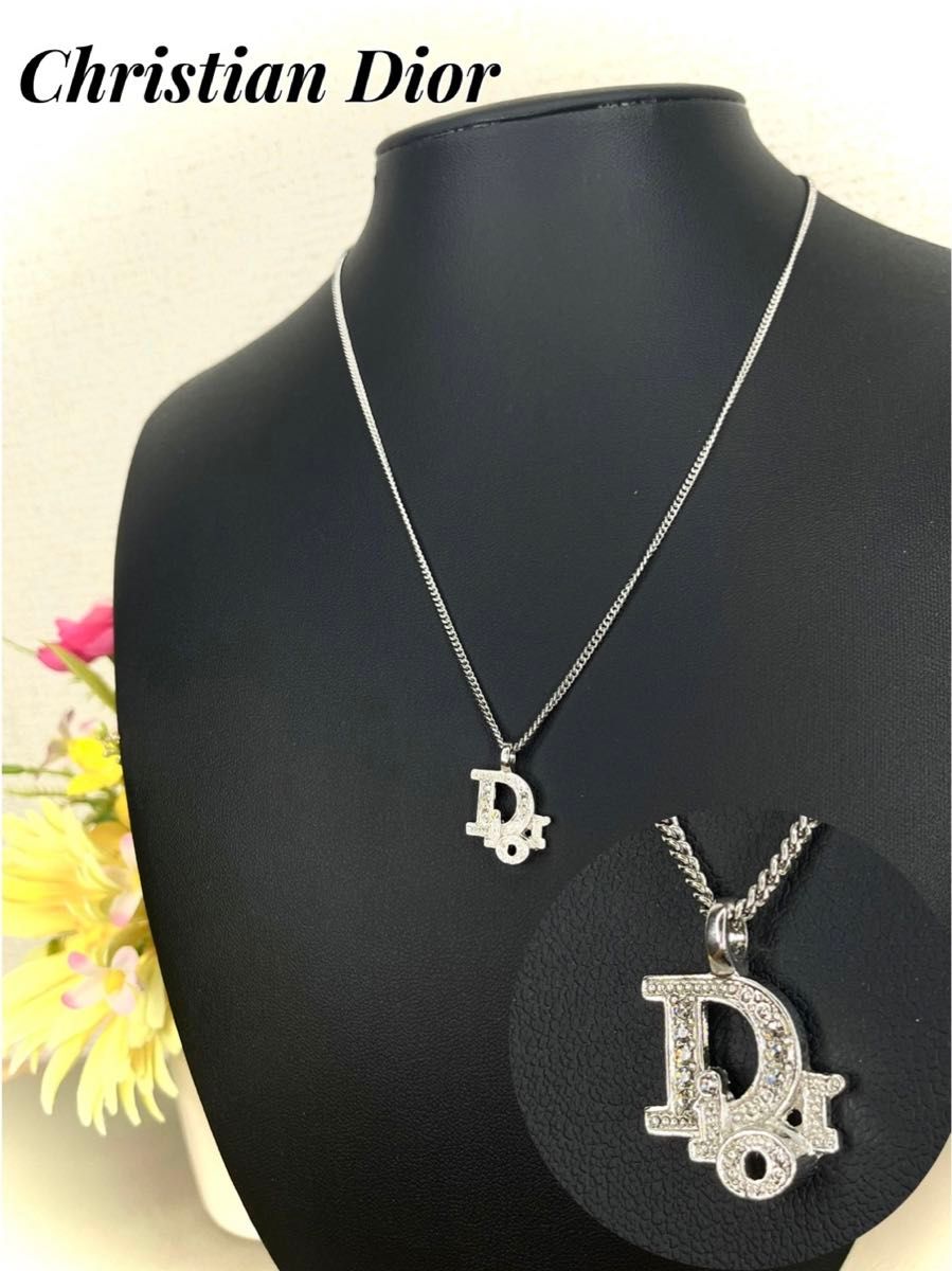 超美品 Christian Dior ディオール ネックレス 立体ロゴ ライン 超美品 Christian Dior ディオール ネックレス 立体ロゴ ライン