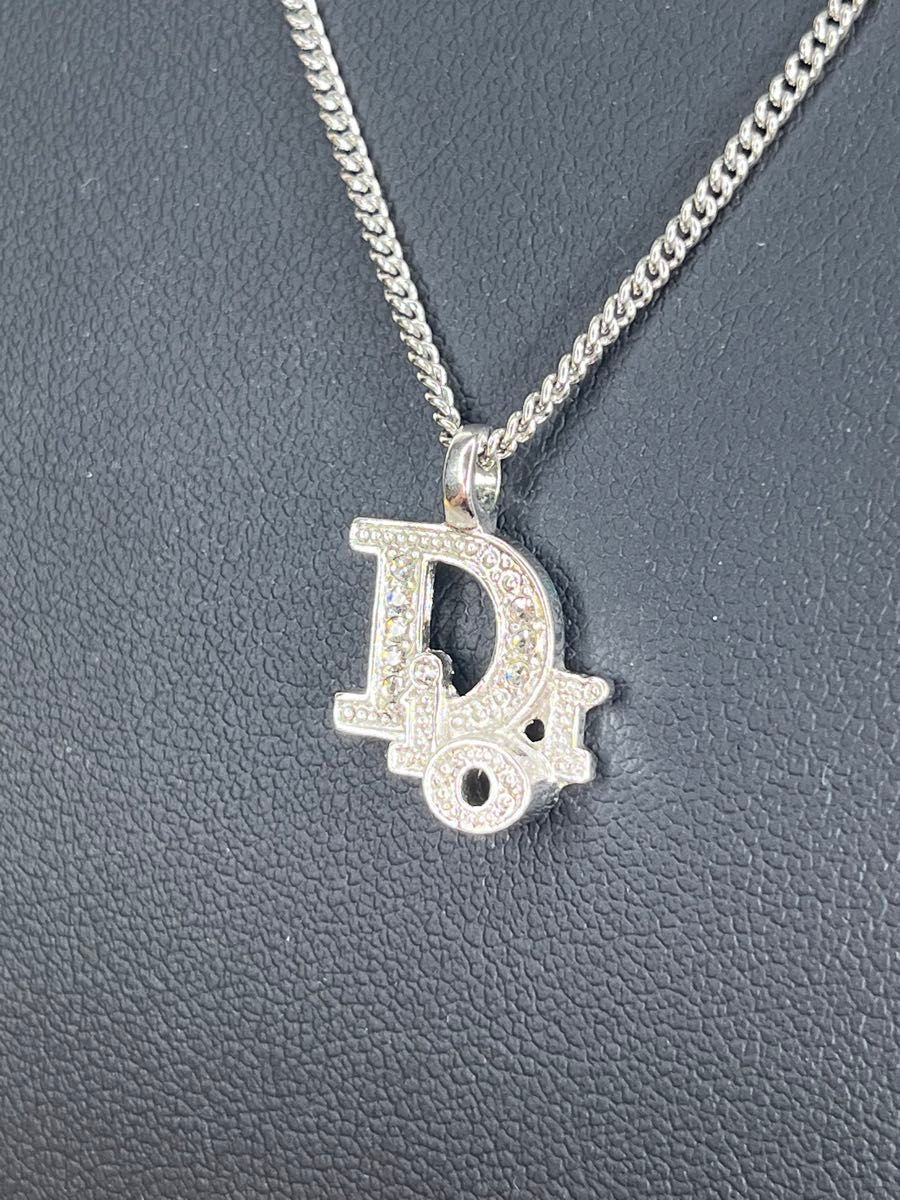 超美品 Christian Dior ディオール ネックレス 立体ロゴ ライン 超美品 Christian Dior ディオール ネックレス 立体ロゴ ライン