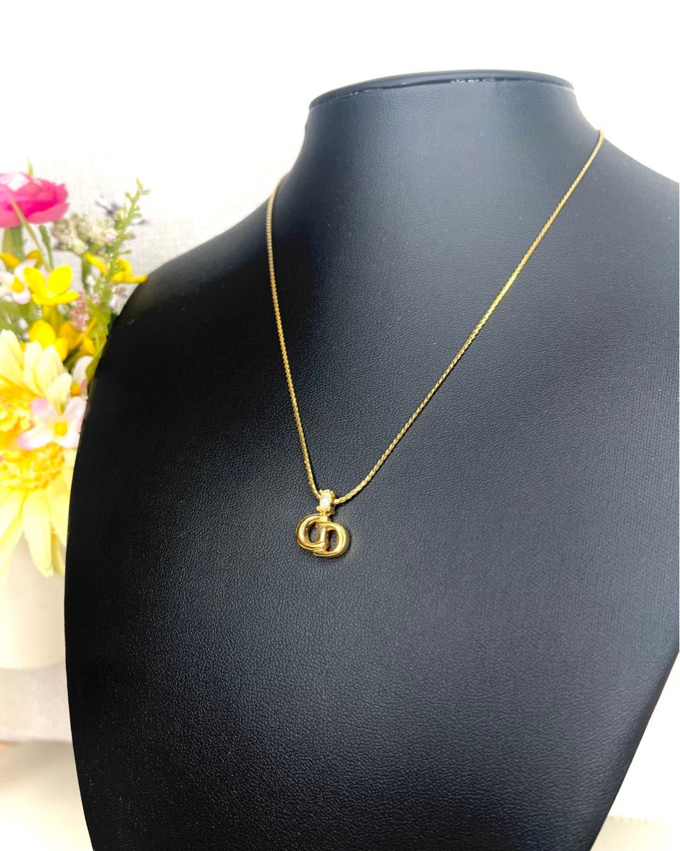 超美品★ Christian Dior ディオール CDロゴ 一粒ストーン ネックレス ゴールド 金 ペンダント アクセサリー 超美品★ Christian Dior ディオール CDロゴ 一粒ストーン ネックレス ゴールド 金 ペンダント アクセサリー