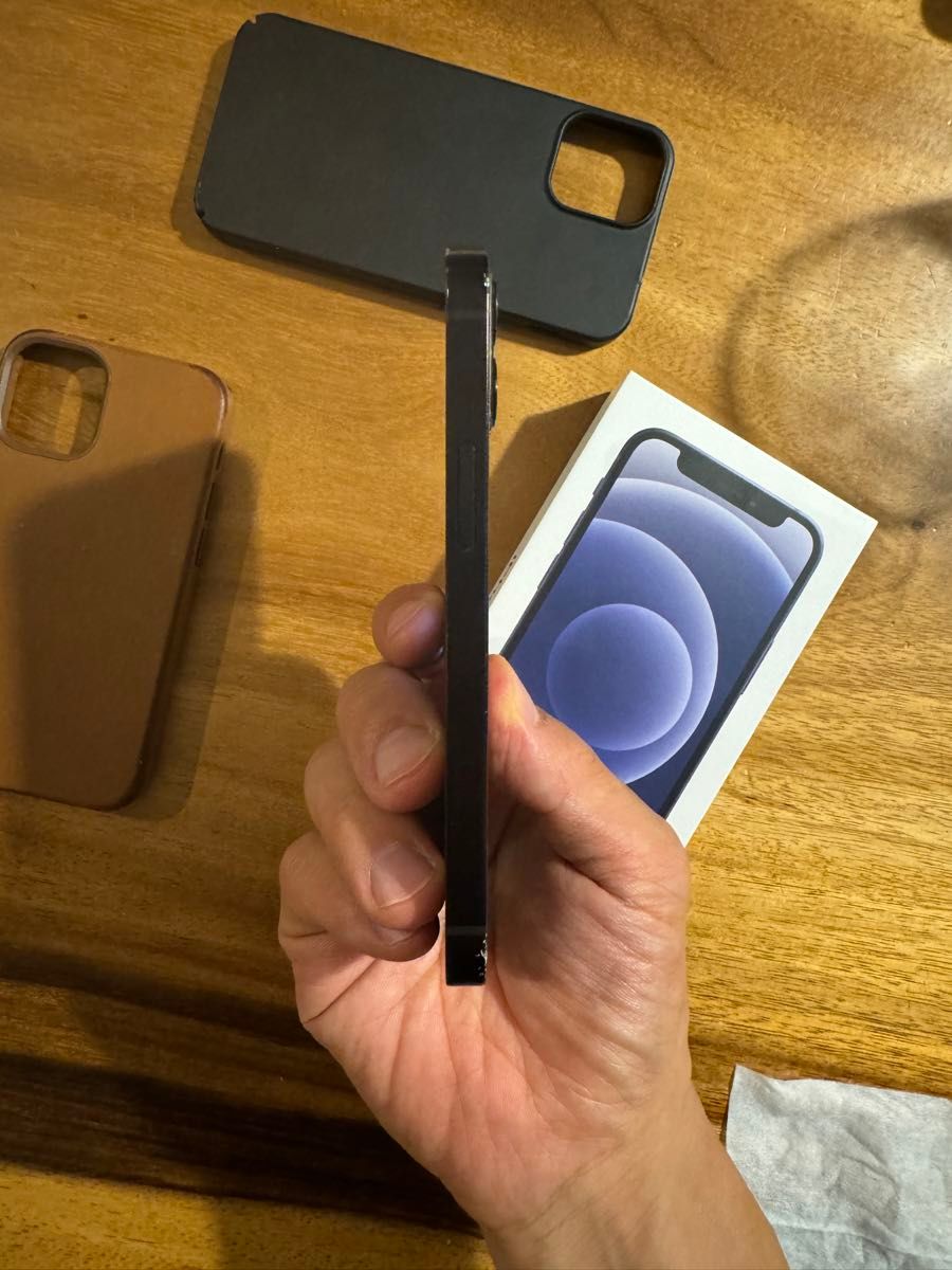iPhone 12 mini Apple アップル 純正 レザーケース・ブラック