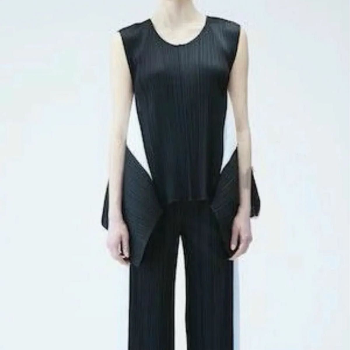 新作 プリーツ プリーズ SALT トップス BLACK × ICE GRAY|Yahoo 新作 プリーツ プリーズ SALT トップス BLACK × ICE GRAY|Yahoo