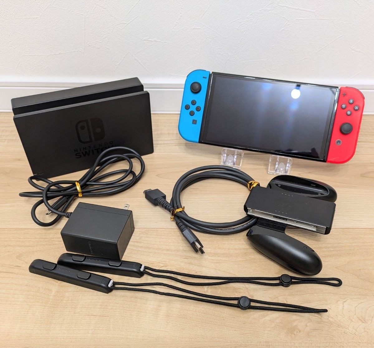 本体美品】中古ゲーム機 Nintendo Switch 有機EL ネオンカラー 本体美品】中古ゲーム機 Nintendo Switch 有機EL ネオンカラー