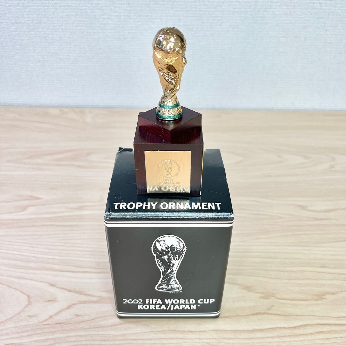 レア物】2002 FIFA 日韓ワールドカップ 記念優勝オーナメント レア物】2002 FIFA 日韓ワールドカップ 記念優勝オーナメント