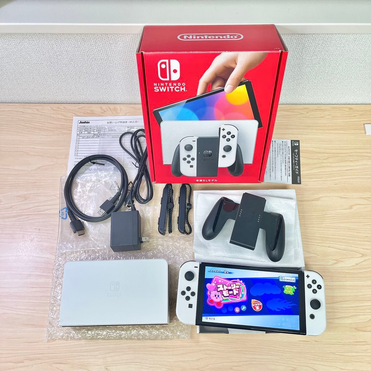 美品・完品】 Nintendo Switch本体 有機ELモデル JCホワイト 美品・完品】 Nintendo Switch本体 有機ELモデル JCホワイト