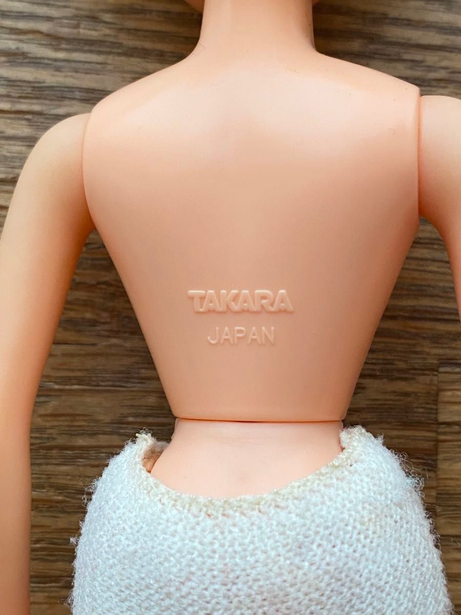タカラ 1982年〜リカちゃん 3代目髪カット有ショートヘア タカラ 1982年〜リカちゃん 3代目髪カット有ショートヘア