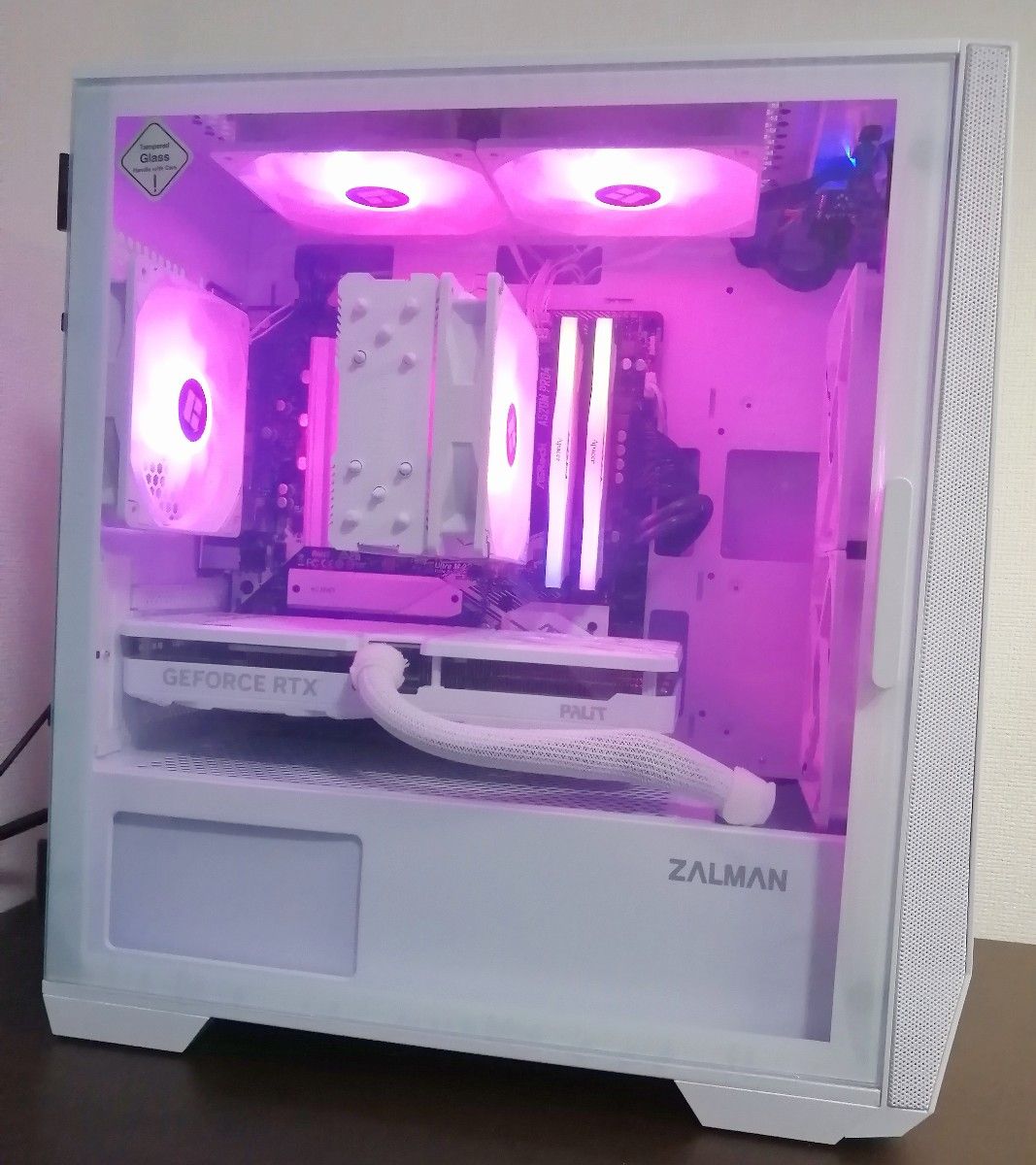 新品】光る白色ゲーミングPC[5600X/RTX4060Ti/メモリ32GB 新品】光る白色ゲーミングPC[5600X/RTX4060Ti/メモリ32GB