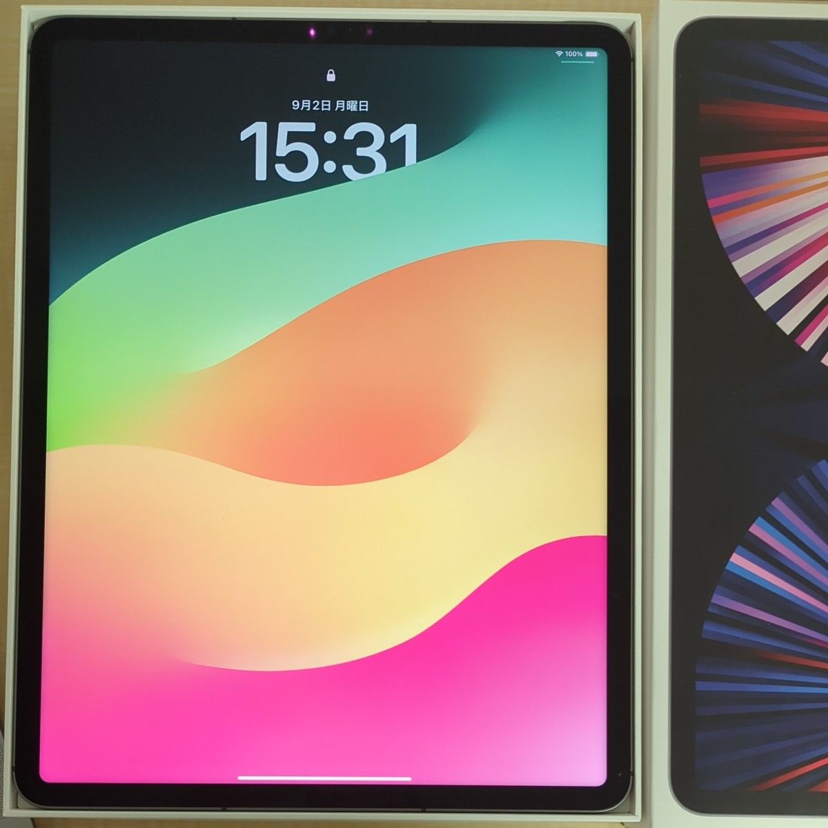 美品】iPad Pro 12 9インチ 第5世代 Cellular + Wi-Fi 256GB 美品】iPad Pro 12 9インチ 第5世代 Cellular + Wi-Fi 256GB
