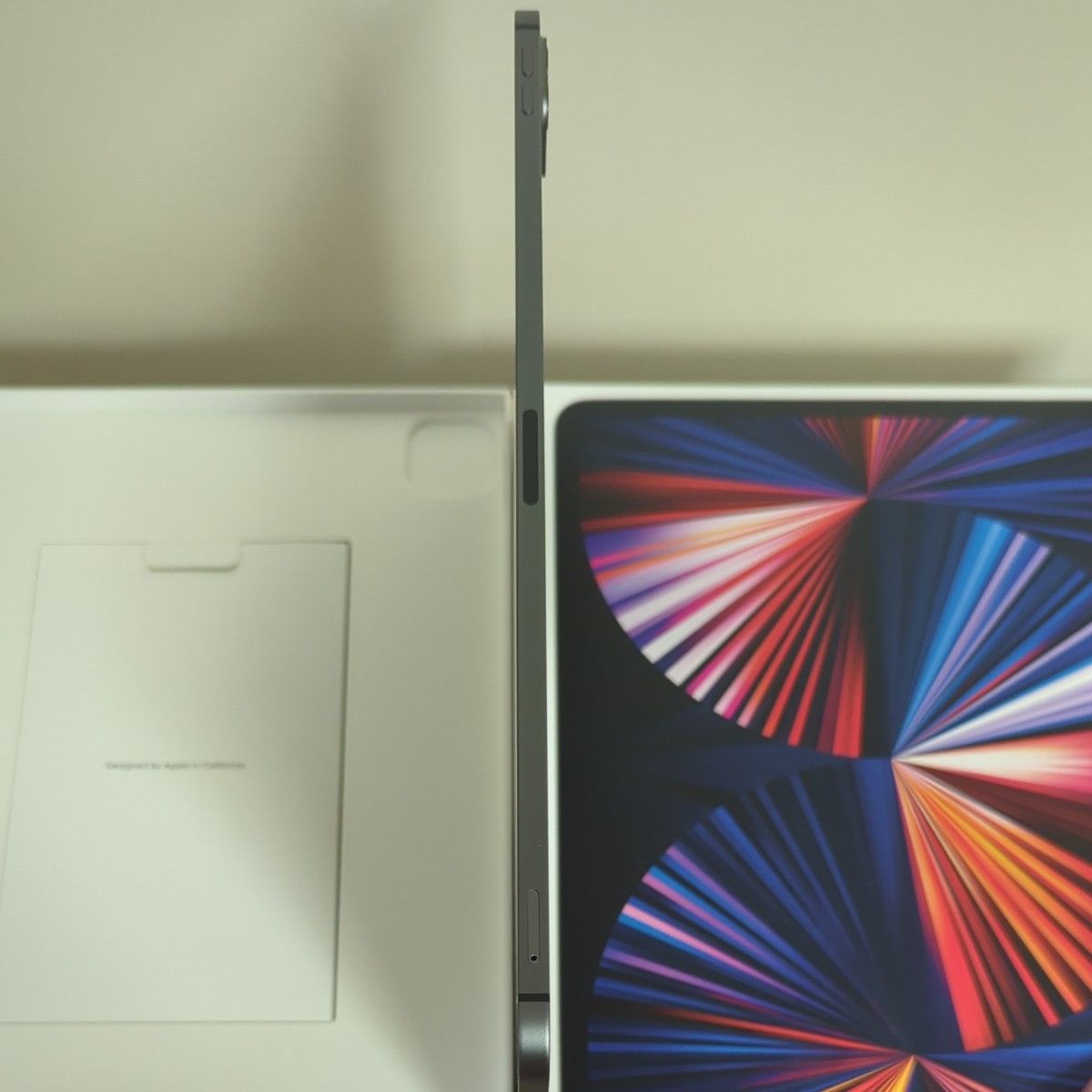 美品】iPad Pro 12 9インチ 第5世代 Cellular + Wi-Fi 256GB 美品】iPad Pro 12 9インチ 第5世代 Cellular + Wi-Fi 256GB