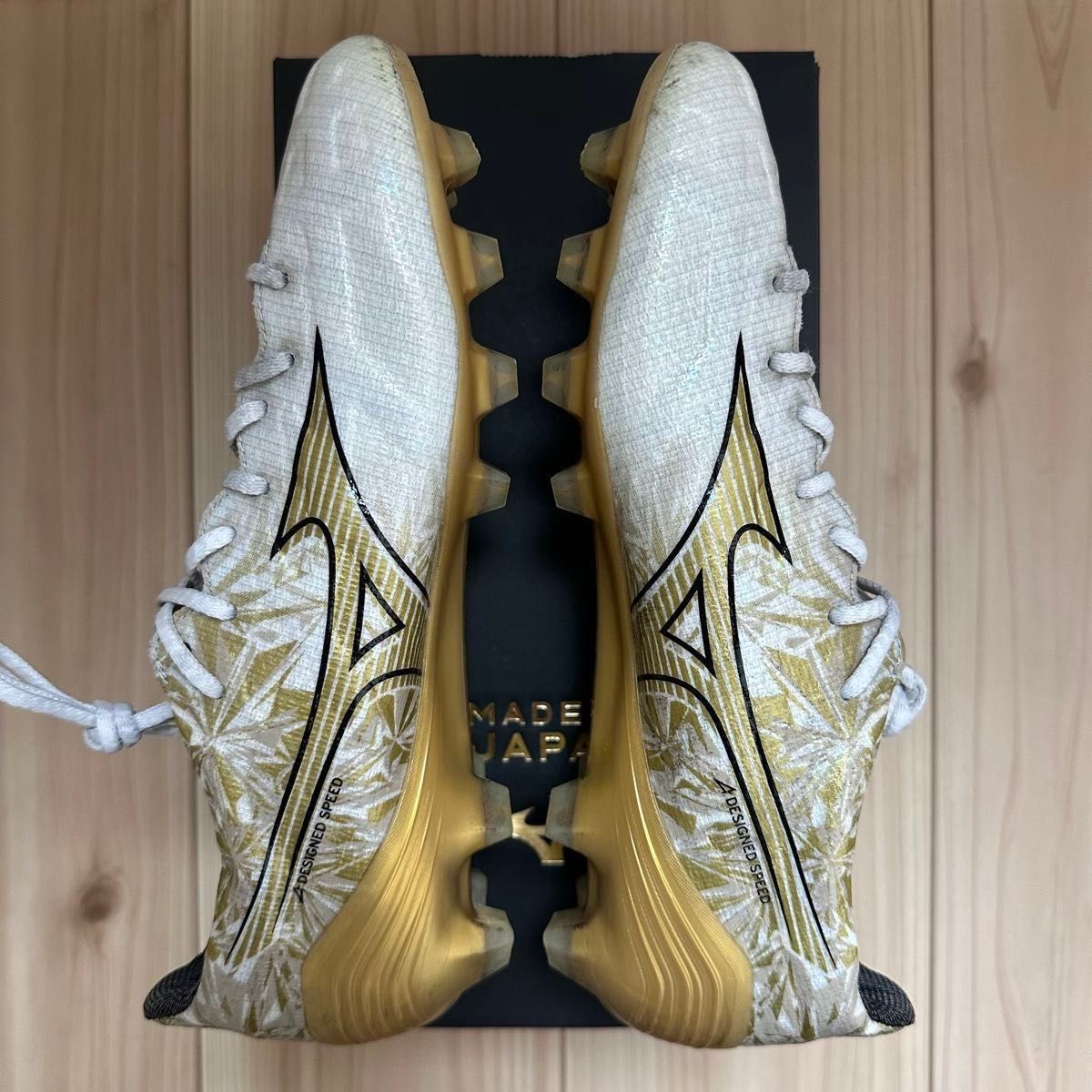 MIZUNO α JAPAN ミズノアルファジャパン ホワイト ゴールド MIZUNO α JAPAN ミズノアルファジャパン ホワイト ゴールド