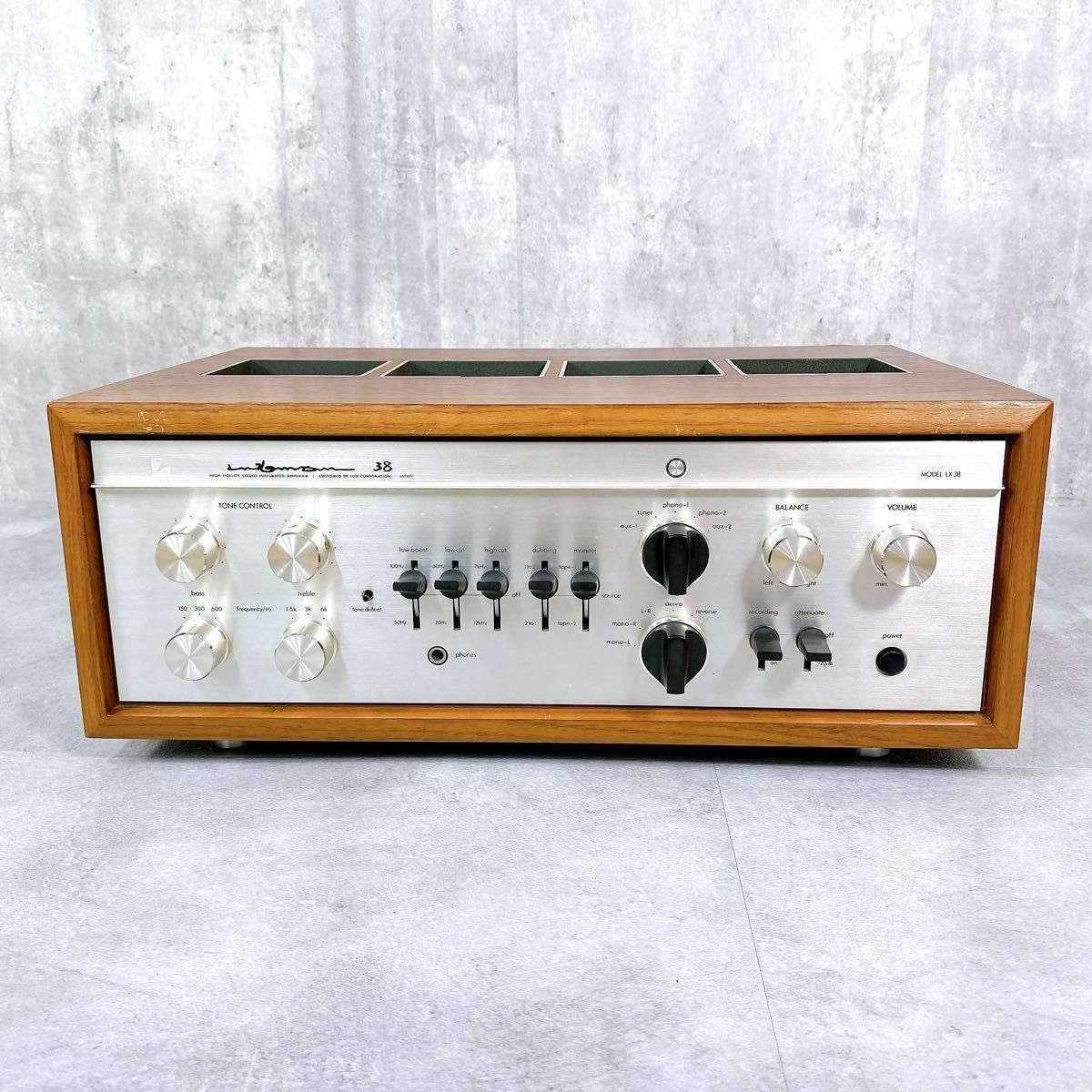 Z767 LUXMAN LX38 LX-38 管球式プリメインアンプ ウッド Z767 LUXMAN LX38 LX-38 管球式プリメインアンプ ウッド