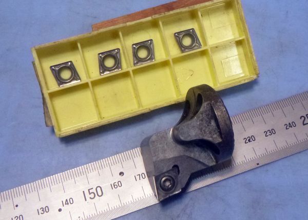 FB642 SANDVIK SL-SCLCR-32-09HP コロターン 107カッティング FB642 SANDVIK SL-SCLCR-32-09HP コロターン 107カッティング