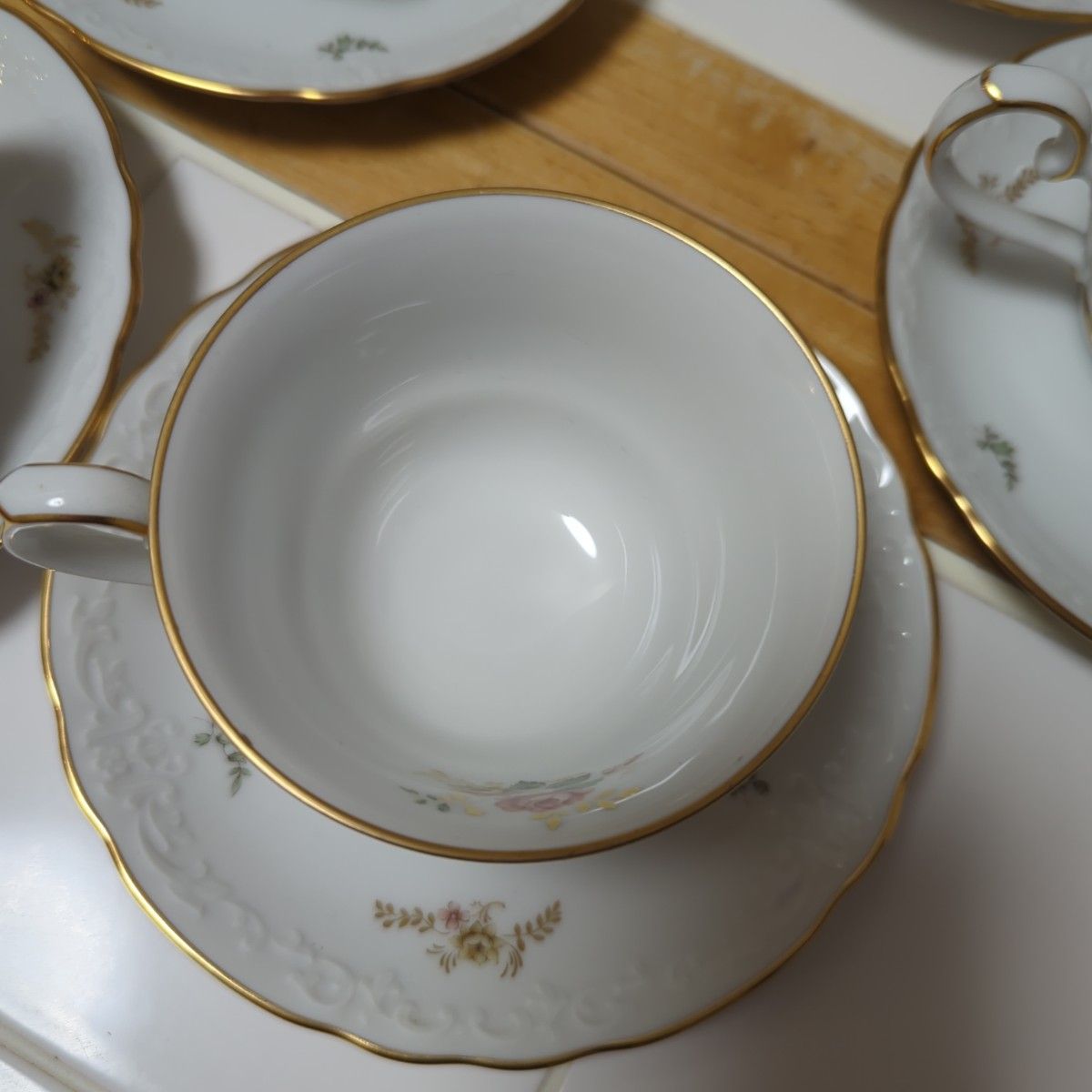 ノリタケコーヒー 紅茶カップ&ソーサー 5つセット Noritake ノリタケコーヒー 紅茶カップ&ソーサー 5つセット Noritake