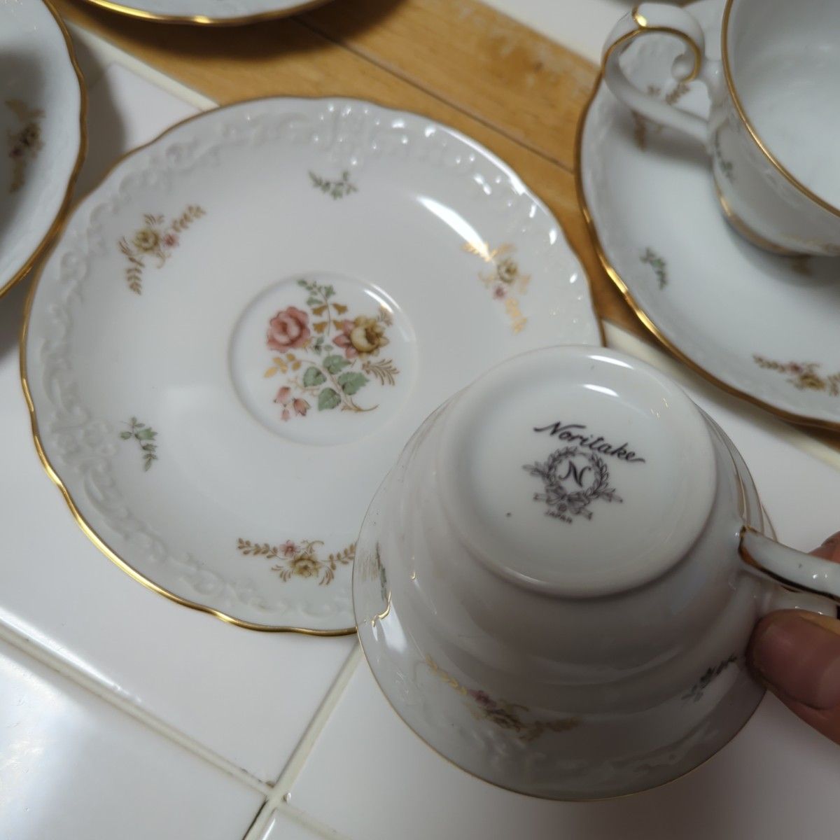 ノリタケコーヒー 紅茶カップ&ソーサー 5つセット Noritake ノリタケコーヒー 紅茶カップ&ソーサー 5つセット Noritake