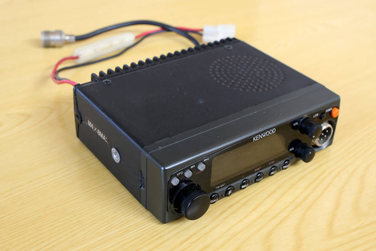 受信機 KENWOOD430 MHz MAX 10A TM-441S Yahoo!オークション - KENWOOD TM-441 430MHz 10W機