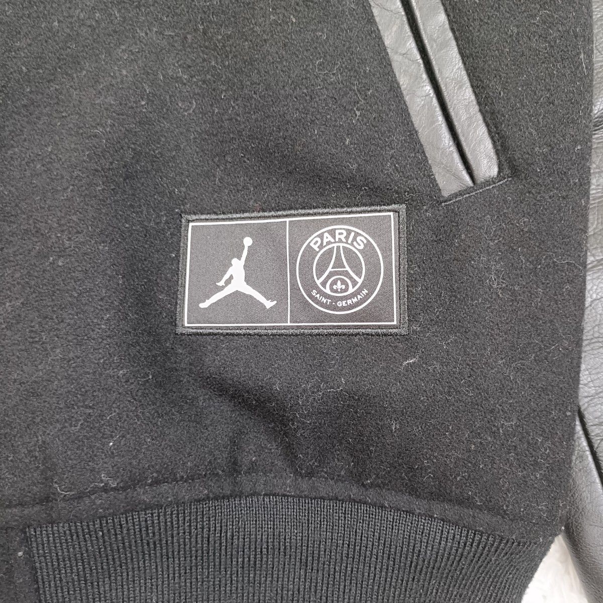 NIKE ナイキ パリサンジェルマン PSG バーシティ ジャケット NIKE ナイキ パリサンジェルマン PSG バーシティ ジャケット