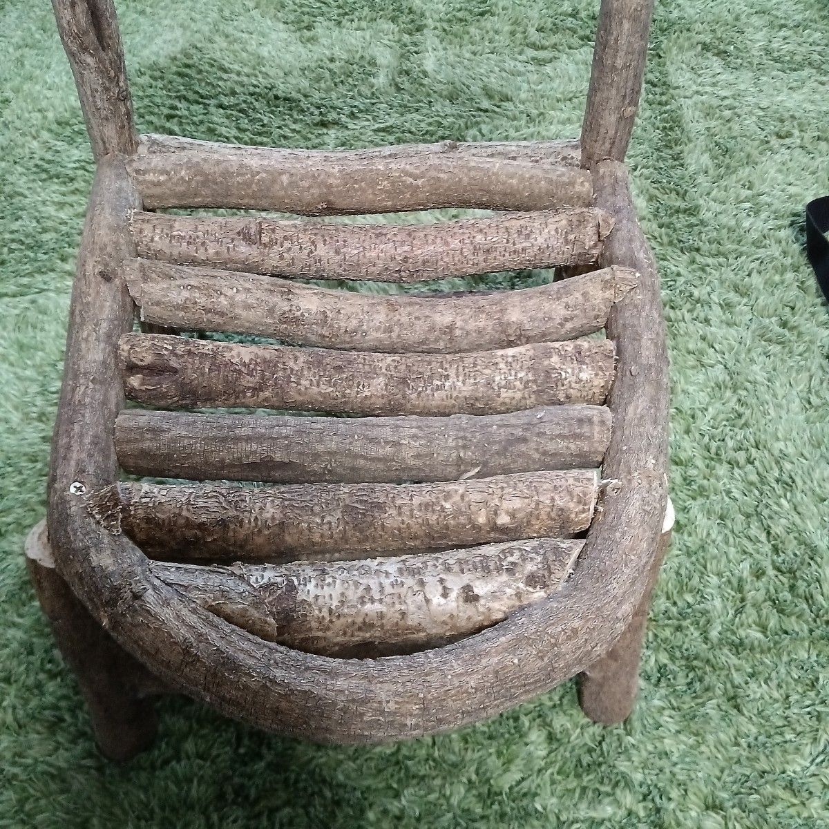 藤の木の枝の椅子 花瓶 人形 陶器など飾り台 手作り 時代物 藤の木の枝の椅子 花瓶 人形 陶器など飾り台 手作り 時代物