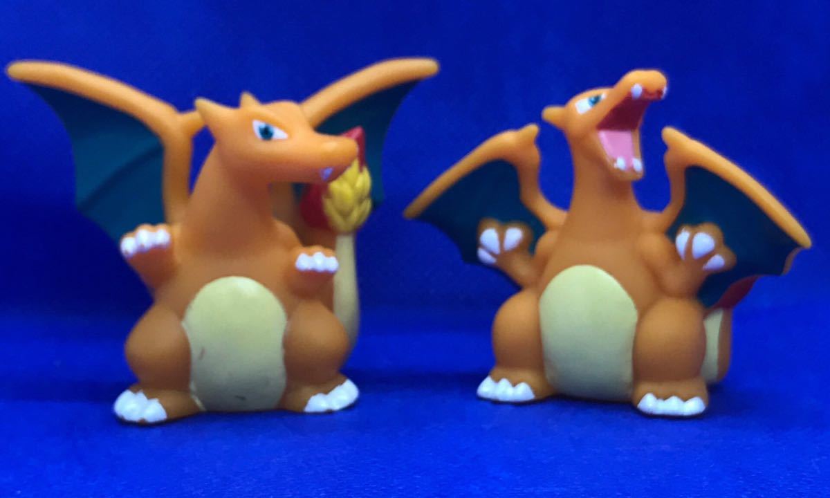 ヤフオク ポケモン 指人形 フィギュア リザードン 2つセット